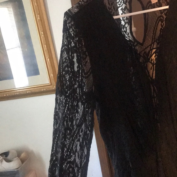 LACE ROMPER (black) - Picture 2 of 4